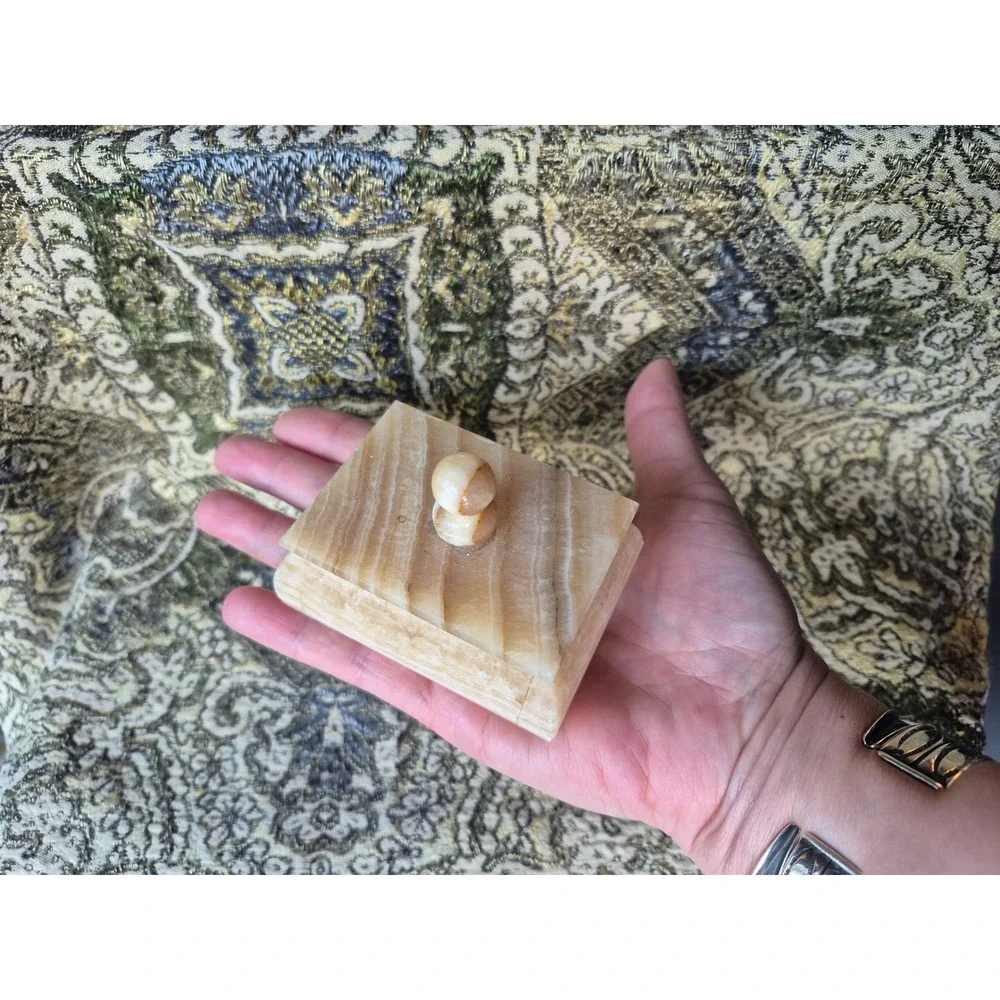 Vintage Onyx Trinket Box‎ Small Stone Jewelry Ring Holder Lidded Natural Decor